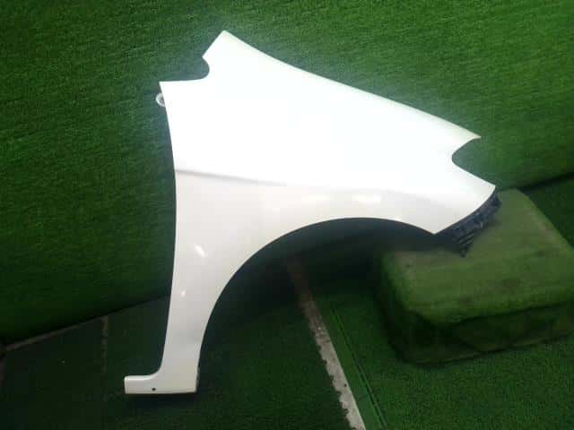 Right Fender Panel HONDA Edix 2004 DBA-BE3 — photo 1