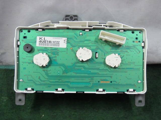 Speedometer NISSAN Cube 2007 DBA-YGNZ11 — photo 3