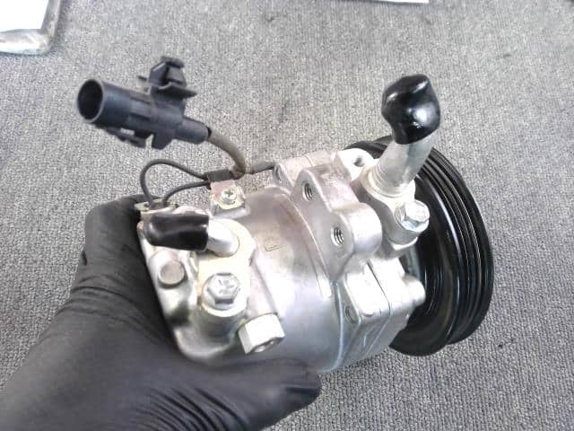 A/C Compressor MITSUBISHI Minicab 2019 EBD-DS16T — photo 3