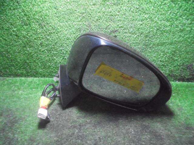 Right Side Mirror TOYOTA Ractis 2012 DBA-NSP120 — photo 3