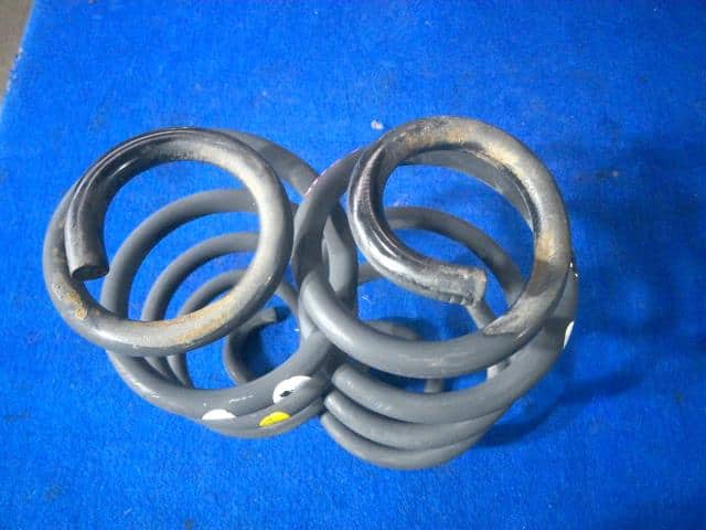Rear Spring Assy NISSAN Serena 2011 DBA-C26 — photo 3
