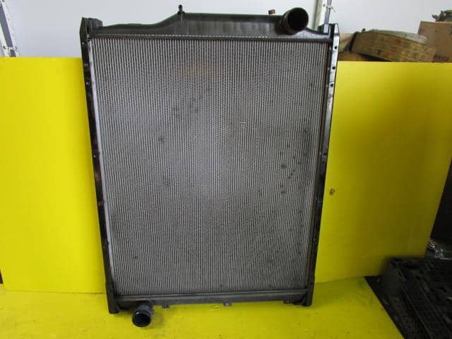 Radiator Mitsubishi Fuso Fuso tractor 2014 QKG-FP54VER ME417695 — photo 1