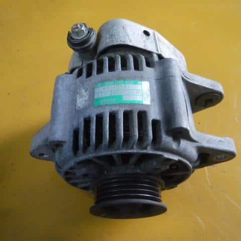 Alternator MITSUBISHI Townbox 1999 GF-U64W — photo 1