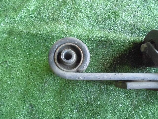 Rear Right Leaf Spring Assembly NISSAN Caravan Van 2009 ADF-VWE25 — photo 3