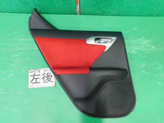Rear Left Door Trim TOYOTA Lexus ct 2011 DAA-ZWA10 — photo 1