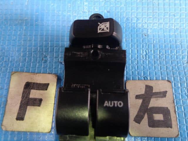 Power Window Switch SUZUKI Alto 2012 DBA-HA25S 3799082K30 — photo 2