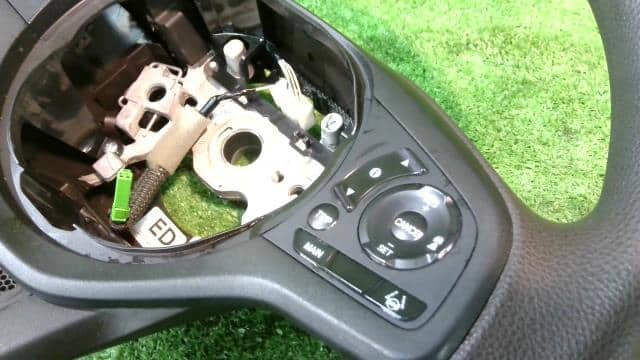 Steering Wheel HONDA N-wgn 2020 6BA-JH4 — photo 2