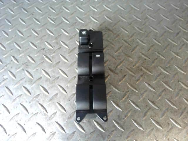 Power Window Switch MITSUBISHI eK Wagon 2010 DBA-H82W — photo 1