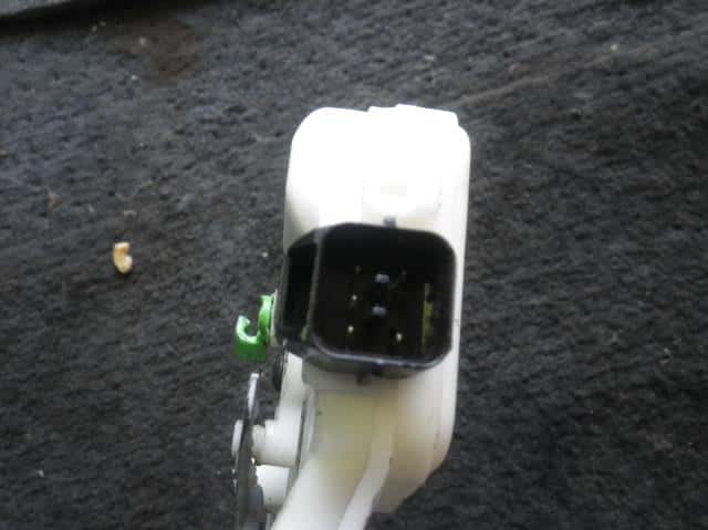 Door Lock Solenoid MITSUBISHI eK Wagon 2010 DBA-H82W — photo 3
