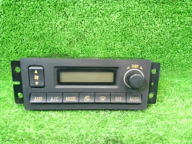 A/C Control Panel ISUZU ISUZU LARGESIZE CAR 2003 KL-CYJ51W4 1835430380 — photo 1