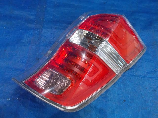 Right Tail Light HONDA Step Wagon 2010 DBA-RK1 — photo 1