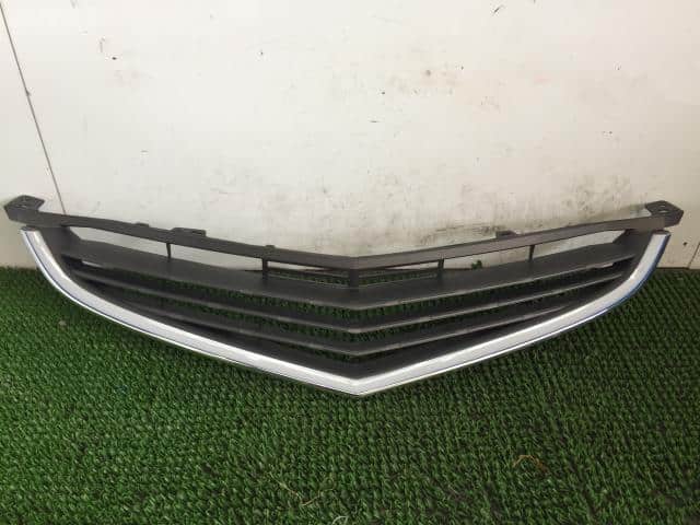 Radiator Grille HONDA Elysion 2004 DBA-RR3 — photo 1