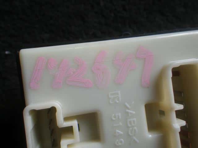 Power Window Switch DAIHATSU Tanto 2004 CBA-L350S — photo 3