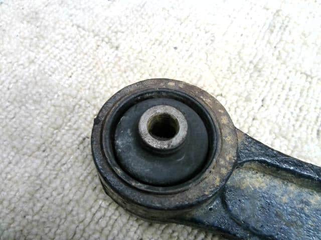 Rear Left Lower Control Arm SUZUKI Jimny 2008 ABA-JB23W 4620081A11 — photo 4