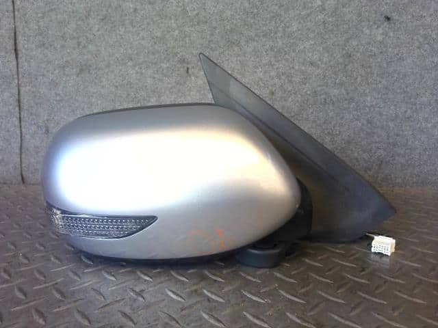 Right Side Mirror SUBARU Exiga 2012 DBA-YA4 — photo 1