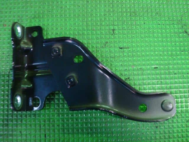 Exterior Parts SUZUKI Solio 2011 DBA-MA15S — photo 2