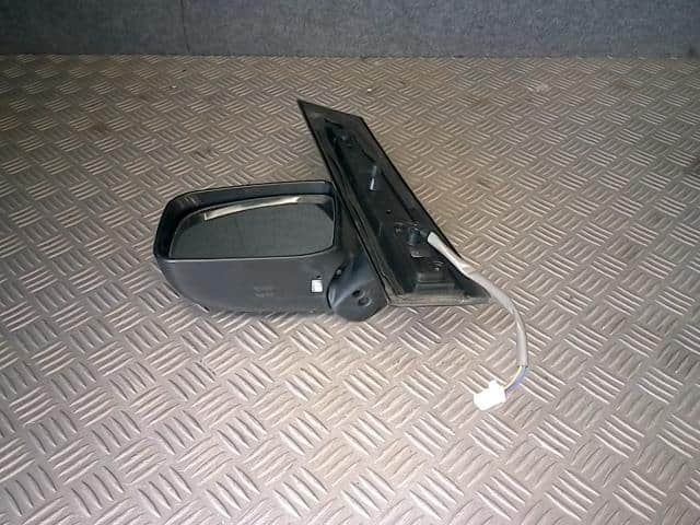 Left Side Mirror NISSAN Serena 2006 DBA-C25 — photo 3