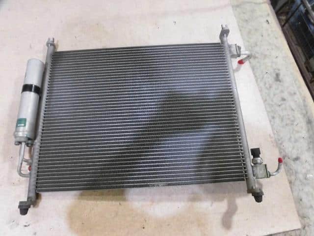 Condenser NISSAN March 2010 DBA-K13 — photo 2