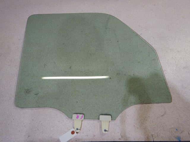 Front Right Door Windshield MAZDA Scrum 2009 EBD-DG64V 1A0258511 — photo 1