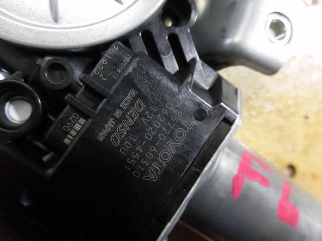 Front Left Door Regulator TOYOTA Allion 2017 DBA-ZRT260 — photo 4