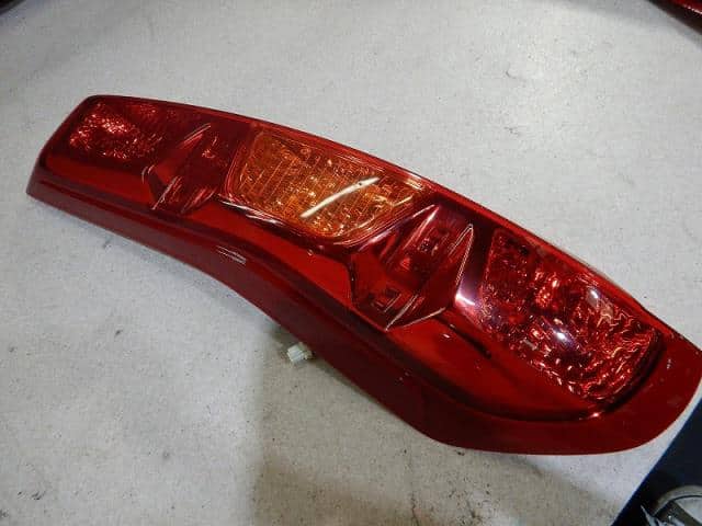 Left Tail Light NISSAN X-Trail 2009 DBA-NT31 — photo 2