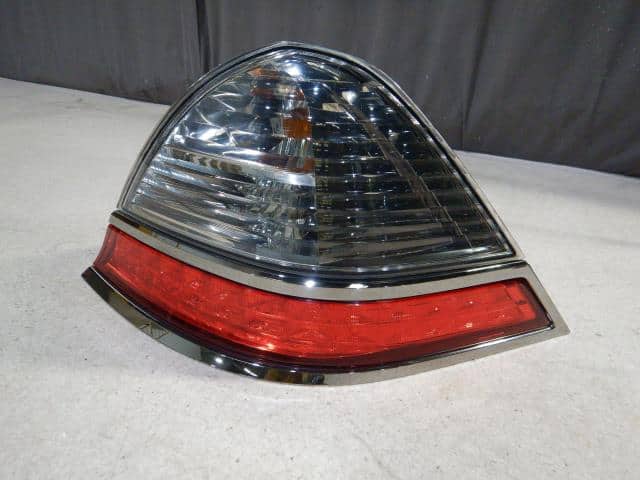 Right Tail Light HONDA Odyssey 2008 ABA-RB1 — photo 4