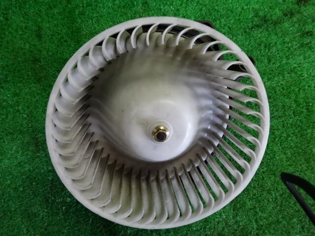 Blower Motor NISSAN Ad 1999 KA-VEY10 — photo 3