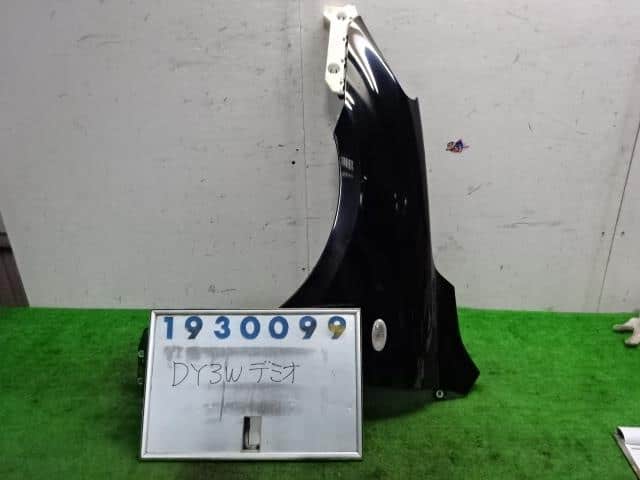Left Fender Panel MAZDA Demio 2007 DBA-DY3W D52152211B — photo 1