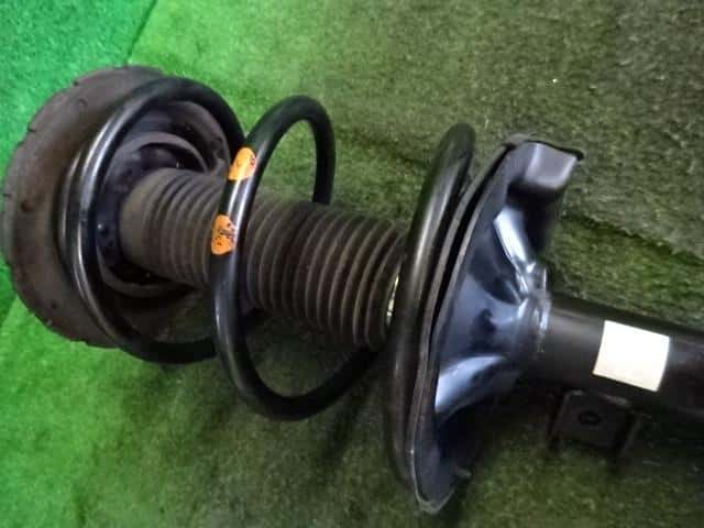 Front Right Strut NISSAN Teana 2004 UA-PJ31 — photo 3