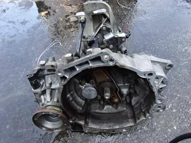 Manual Transmission AUDI Audi tt 2001 GF-8NAUQ — photo 2