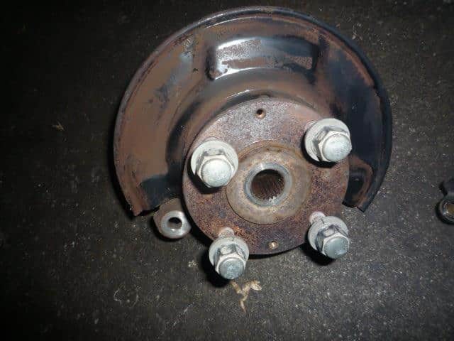 Front Right Knuckle Hub Assembly HONDA Acty 1994 V-HH4 51211SJ7020 — photo 1