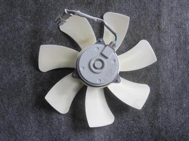 Radiator Cooling Fan HONDA Life 2003 UA-JB5 — photo 2