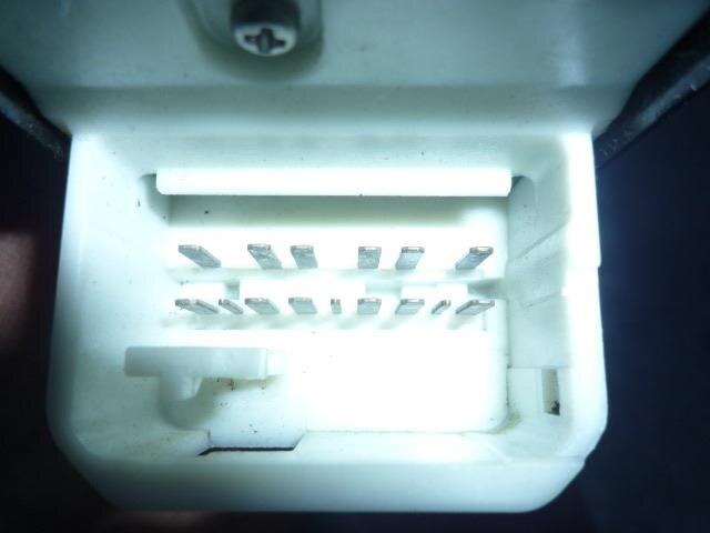 Power Window Switch TOYOTA Vitz 2009 DBA-SCP90 — photo 3