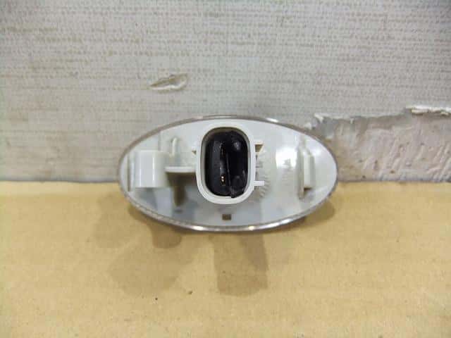 Exterior Parts NISSAN Moco 2006 CBA-MG22 — photo 2