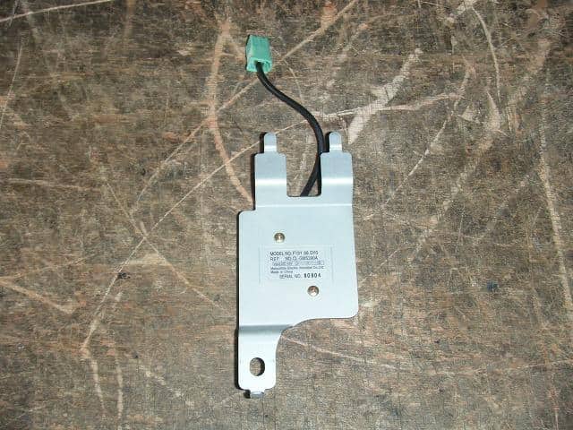Antenna MAZDA RX-8 2003 LA-SE3P F15166DY0 — photo 2