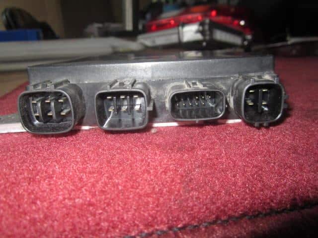 Control Unit TOYOTA Crown 2006 DBA-GRS180 8987130030 — photo 4