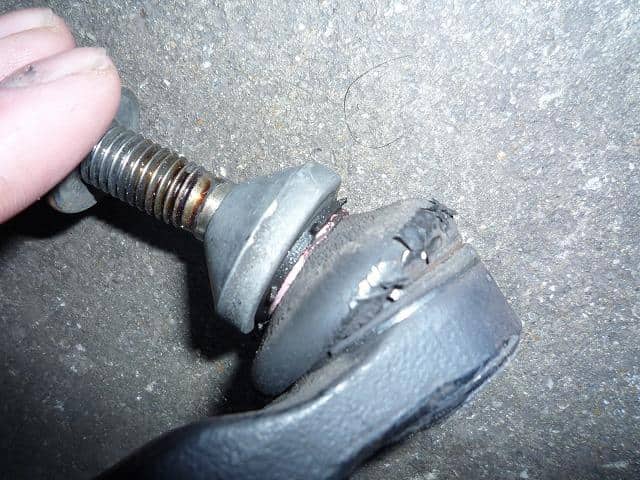 Power Steering Rack and Pinion Assembly VOLVO Volvo 80 series 2000 GF-TB6294 — photo 4