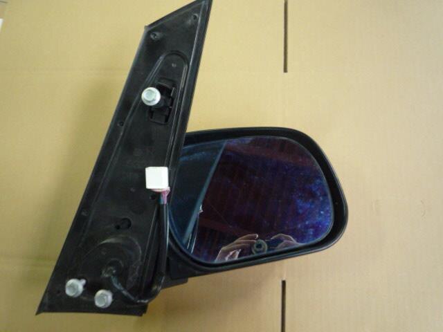 Right Side Mirror TOYOTA Ractis 2006 DBA-NCP100 — photo 2