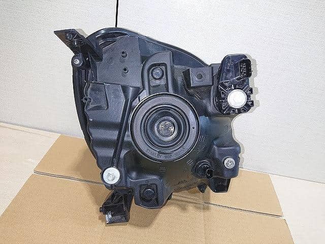 Left Headlight NISSAN Moco 2012 DBA-MG33 — photo 4