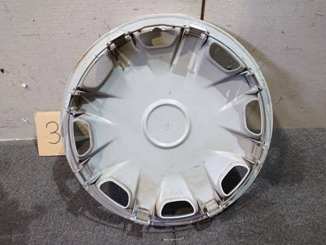 Wheel Cover SUZUKI Cervo 1997 E-CN22S — photo 4