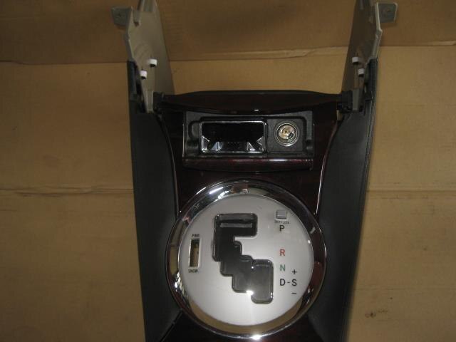 Console Box TOYOTA Mark X 2004 DBA-GRX121 5881022A50E1 — photo 3
