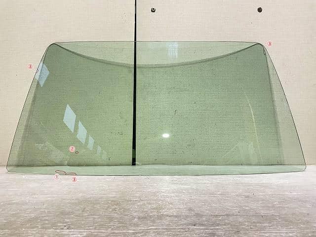 Front Windshield SUBARU Sambar 1996 V-KS4 65020TA390NI — photo 1