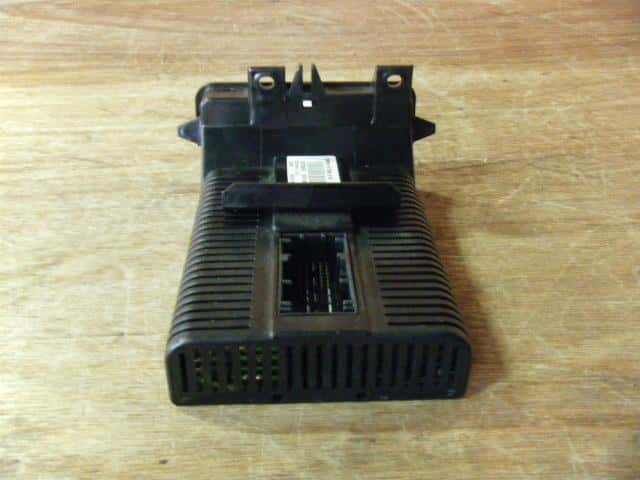 Switch BMW 3 Series 2004 GH-AT18 — photo 2