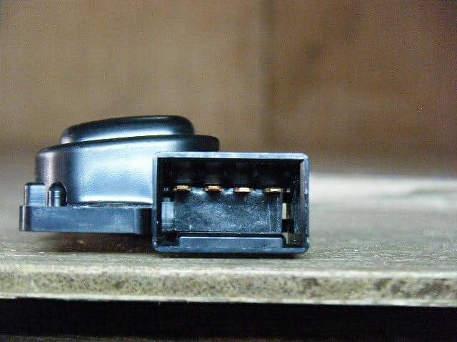 Switch TOYOTA Celsior 2004 CBA-UCF31 — photo 6
