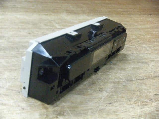 A/C Control Panel HONDA Odyssey 2012 DBA-RB3 — photo 3