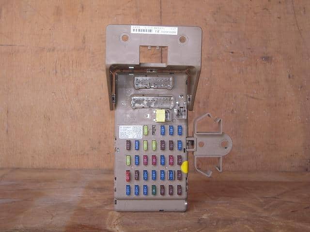 Fuse Box SUBARU Legacy 2007 DBA-BLE — photo 1