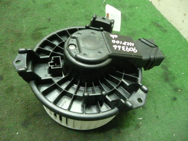 Blower Motor TOYOTA Ractis 2006 DBA-NCP100 — photo 1