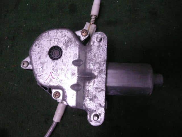 Front Left Door Regulator MERCEDES-BENZ Benz v class 1999 GF-638230 0 130 821 667 — photo 2