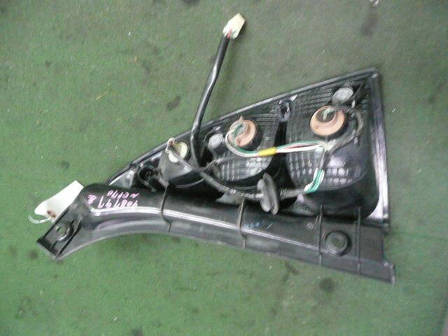 Left Tail Light TOYOTA Will Cypha 2004 CBA-NCP70 — photo 2