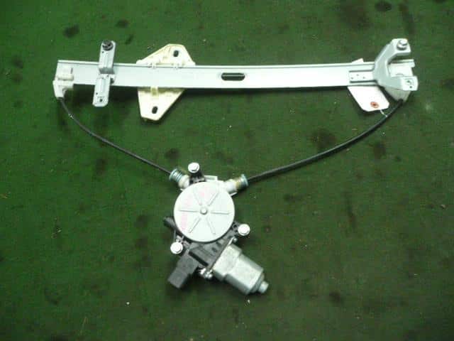 Front Left Door Regulator HONDA Partner 2010 DBE-GJ3 — photo 1